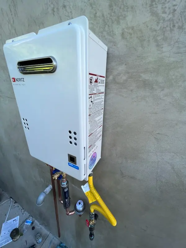 Tankless water heater installation for Rappahannock Corner homes